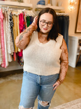 Load image into Gallery viewer, The Lacey Top - Curvy
