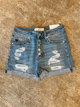 Load image into Gallery viewer, The Raegan Shorts
