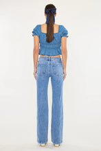 Load image into Gallery viewer, The Krissy Jeans