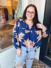 Load image into Gallery viewer, Navy Blues Top - Curvy
