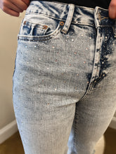 Load image into Gallery viewer, The Miley Jeans
