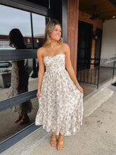 Load image into Gallery viewer, The Lillian Dress
