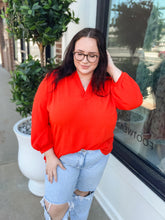 Load image into Gallery viewer, Meet Me On Main Street Top - Curvy
