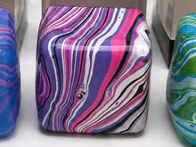 Load image into Gallery viewer, Marble Swirl Squish Cube
