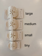 Load image into Gallery viewer, Teleties Sand Dollar Flat Hair Clip
