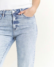 Load image into Gallery viewer, The Miley Jeans
