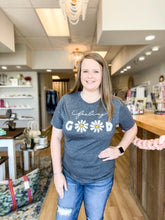Load image into Gallery viewer, Feeling Good Daisy Graphic Tee
