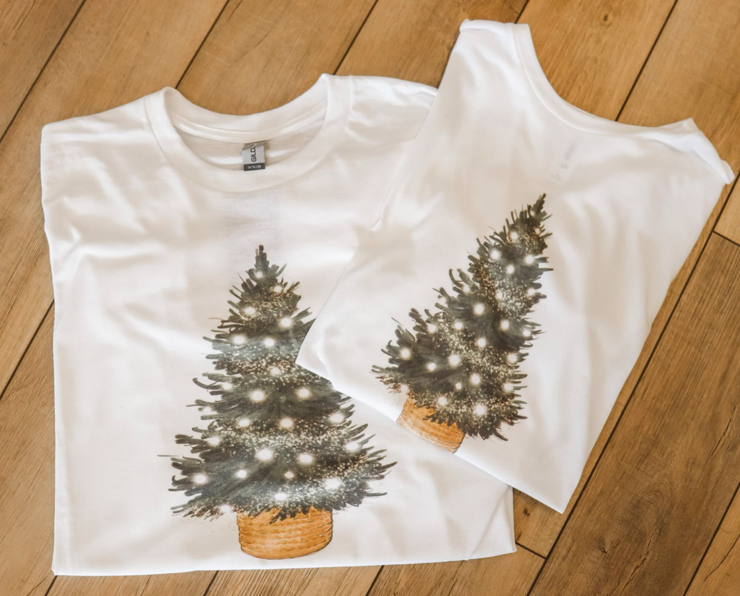 O Christmas Tree Graphic Tee/Crewneck
