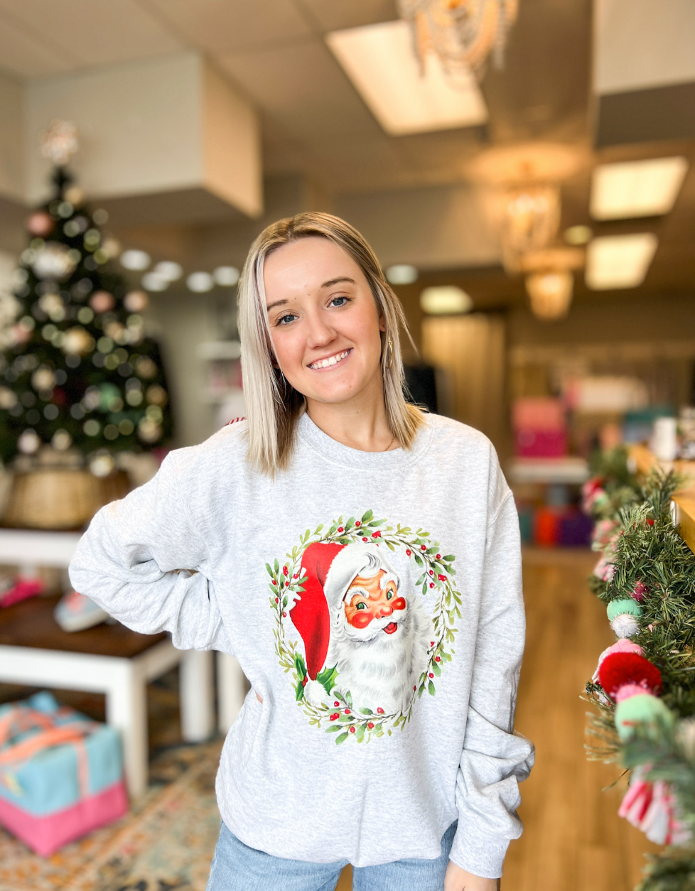 Santa Wreath Graphic Tee/Crewneck